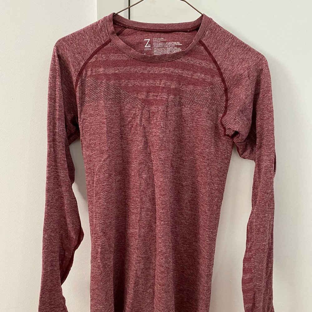 Zella Long-Sleeved Activewear Top in Excellent Condition, Size S